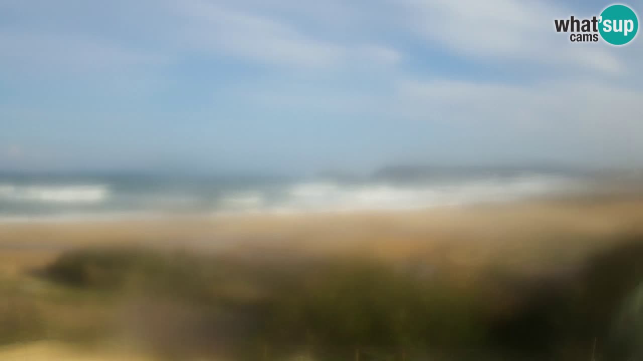 Web kamera Torre dei Corsari – Pogled uživo na plažu s Punta Usai