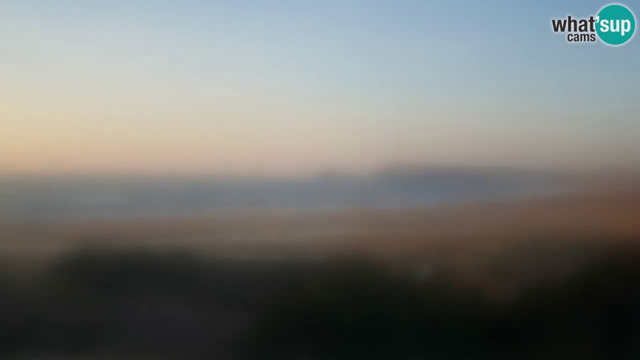 Webcam Torre dei Corsari – Vue en direct sur la plage depuis Punta Usai