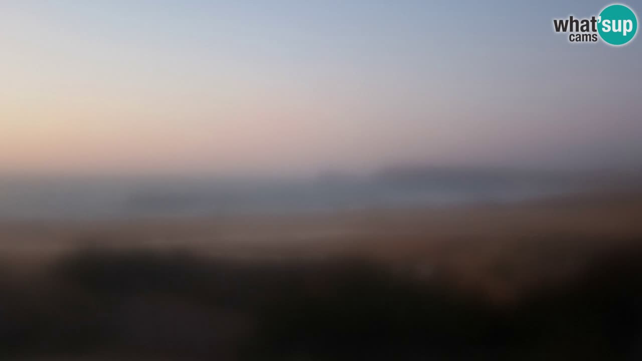 Spletna kamera Torre dei Corsari – Pogled v živo na plažo s Punta Usai