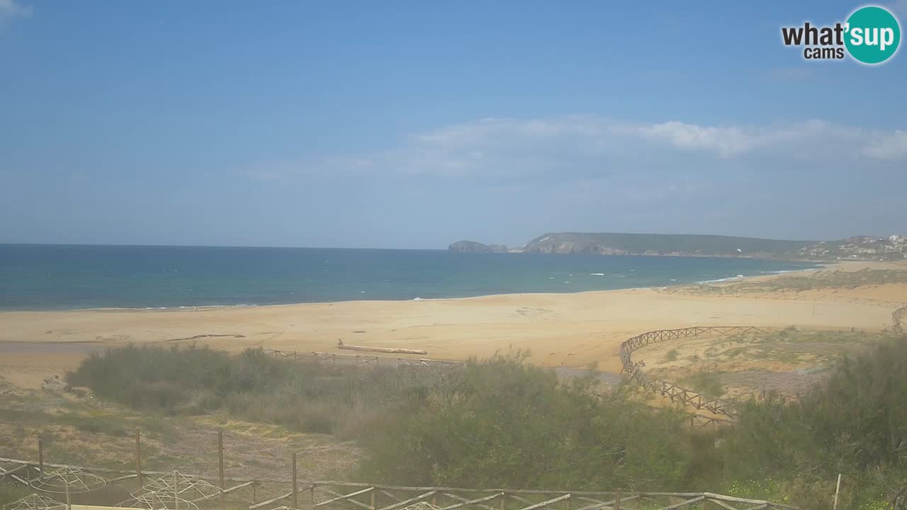 Spletna kamera Torre dei Corsari – Pogled v živo na plažo s Punta Usai