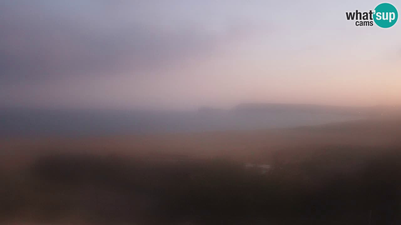 Webcam Torre dei Corsari – Vista live sulla spiaggia da Punta Usai