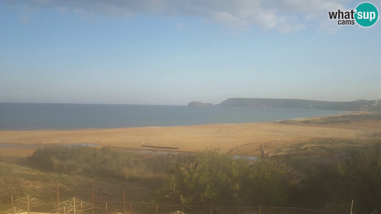 Spletna kamera Torre dei Corsari – Pogled v živo na plažo s Punta Usai