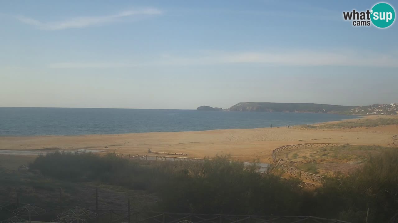 Spletna kamera Torre dei Corsari – Pogled v živo na plažo s Punta Usai