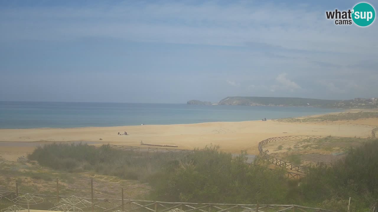Web kamera Torre dei Corsari – Pogled uživo na plažu s Punta Usai