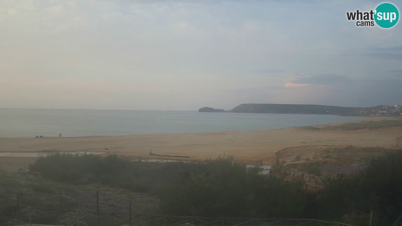 Spletna kamera Torre dei Corsari – Pogled v živo na plažo s Punta Usai