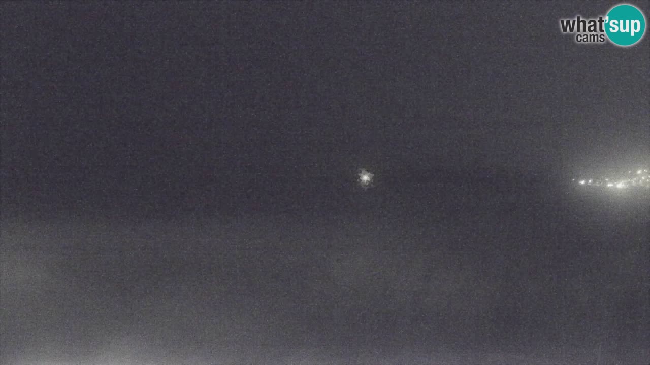 Web kamera Torre dei Corsari – Pogled uživo na plažu s Punta Usai