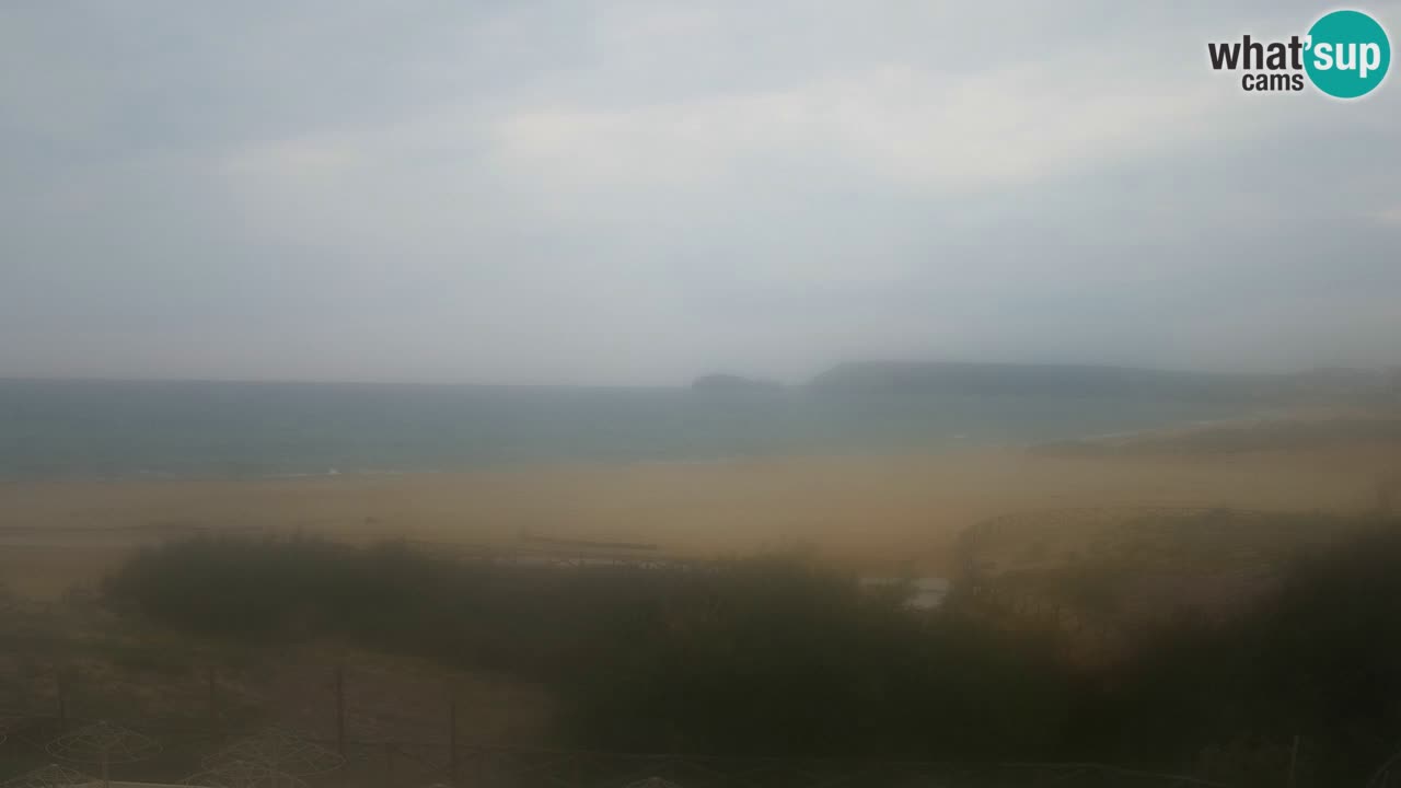 Spletna kamera Torre dei Corsari – Pogled v živo na plažo s Punta Usai