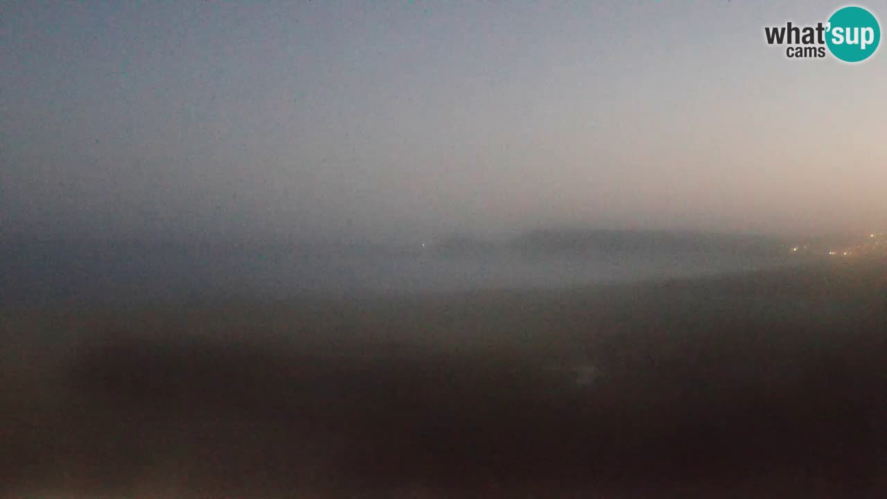 Webcam Torre dei Corsari – Vue en direct sur la plage depuis Punta Usai