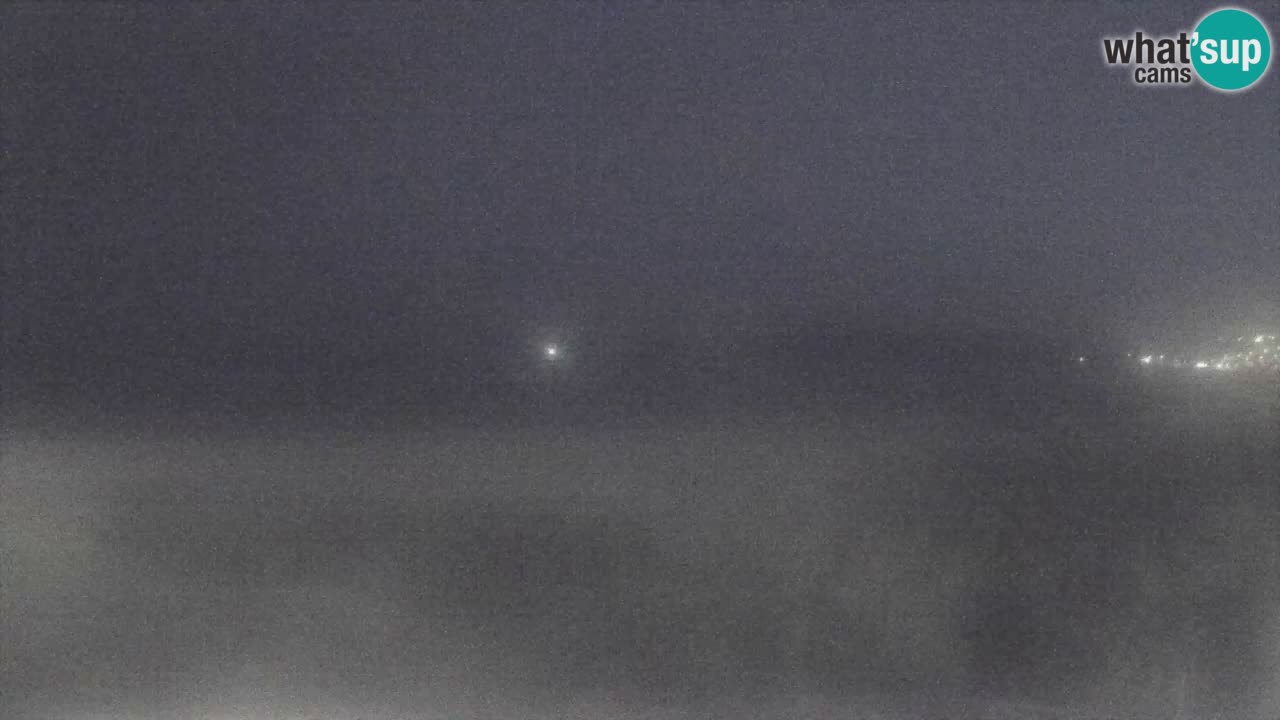 Webcam Torre dei Corsari – Vista live sulla spiaggia da Punta Usai