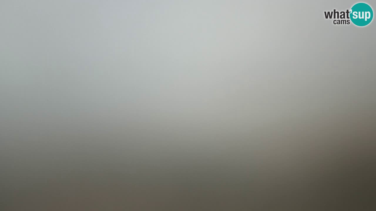 Web kamera Torre dei Corsari – Pogled uživo na plažu s Punta Usai