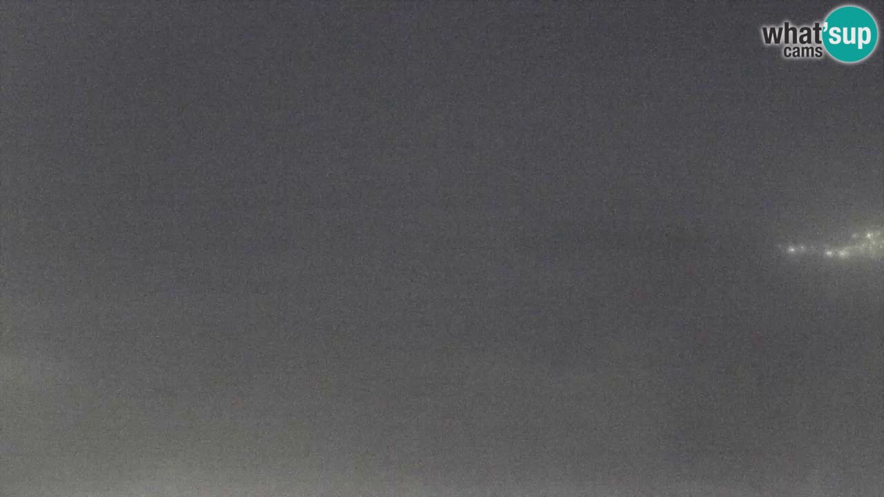 Webcam Torre dei Corsari – Vue en direct sur la plage depuis Punta Usai