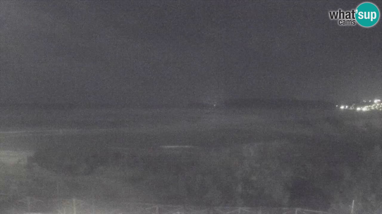 Spletna kamera Torre dei Corsari – Pogled v živo na plažo s Punta Usai