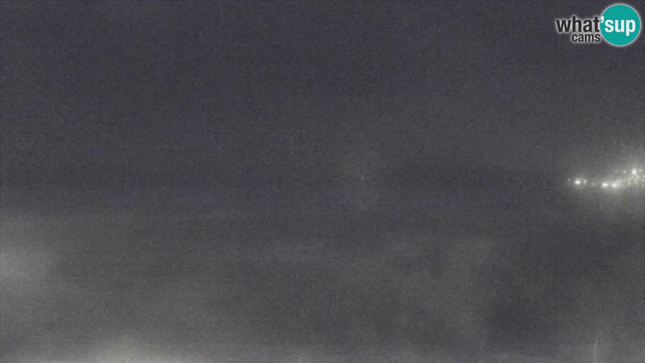 Webcam Torre dei Corsari – Vue en direct sur la plage depuis Punta Usai