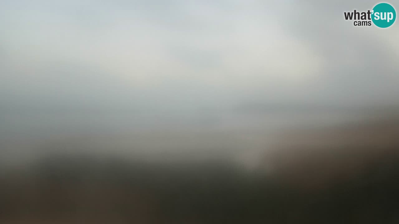 Web kamera Torre dei Corsari – Pogled uživo na plažu s Punta Usai