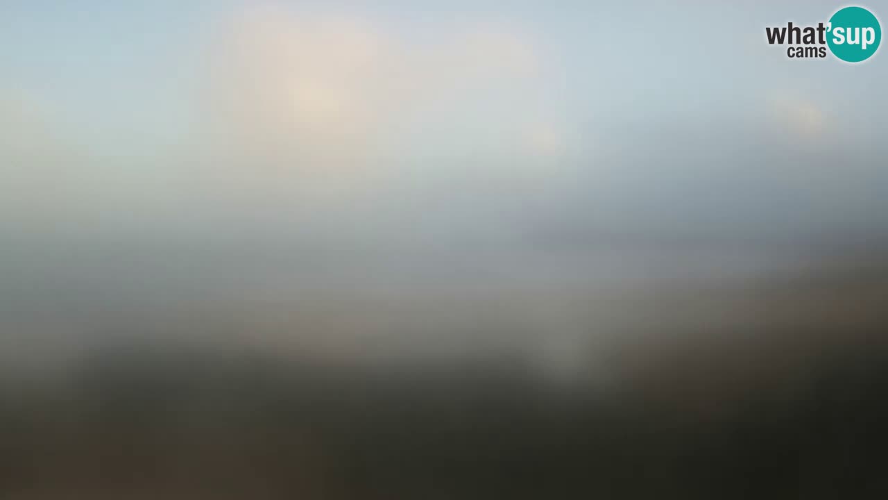 Webcam Torre dei Corsari – Vista live sulla spiaggia da Punta Usai