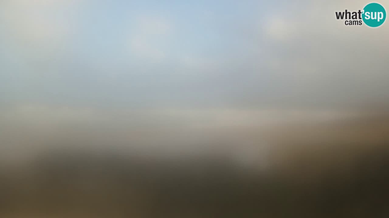 Webcam Torre dei Corsari – Vista live sulla spiaggia da Punta Usai