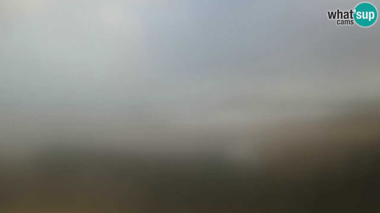 Webcam Torre dei Corsari – Vista live sulla spiaggia da Punta Usai