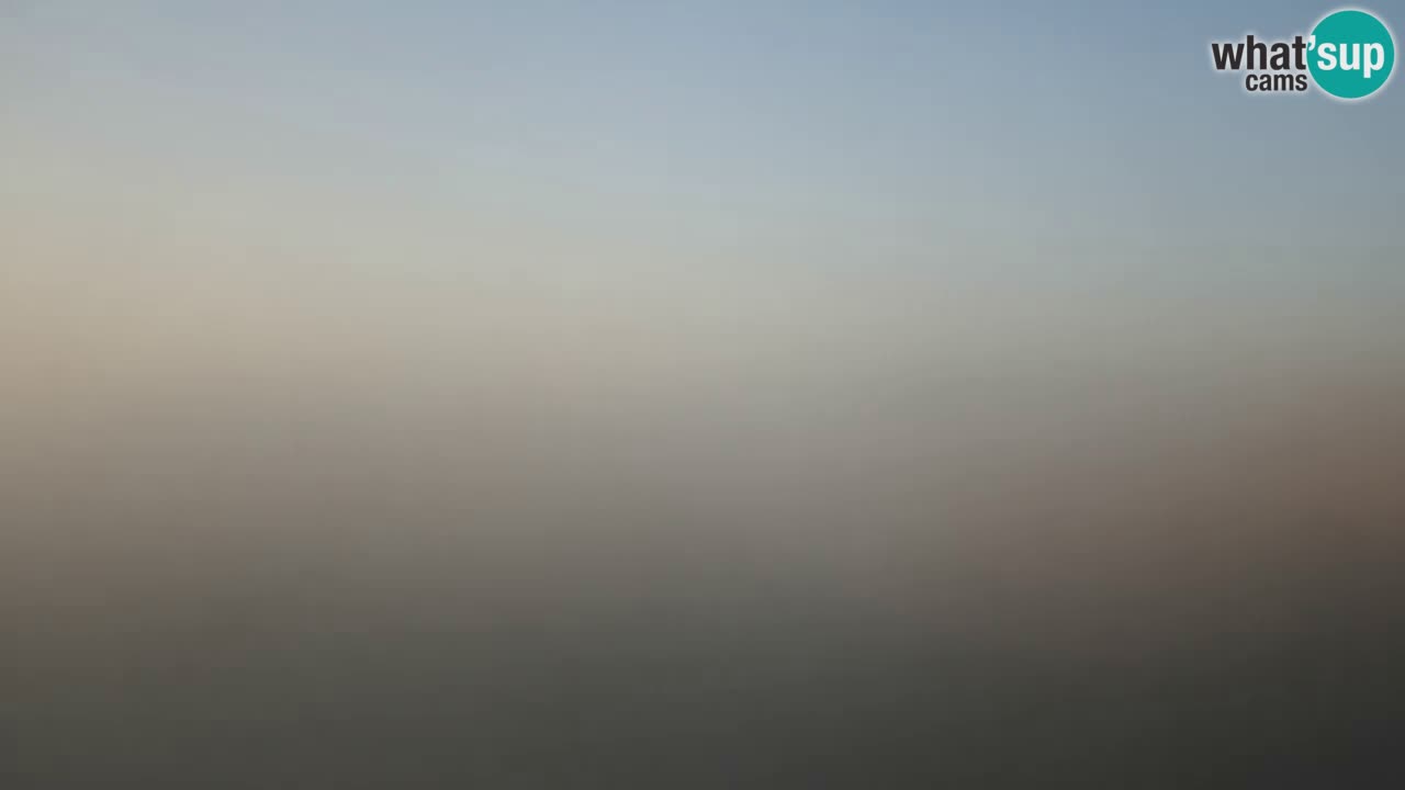 Webcam Torre dei Corsari – Vista live sulla spiaggia da Punta Usai