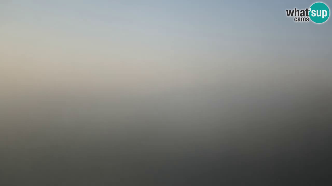 Webcam Torre dei Corsari – Vue en direct sur la plage depuis Punta Usai