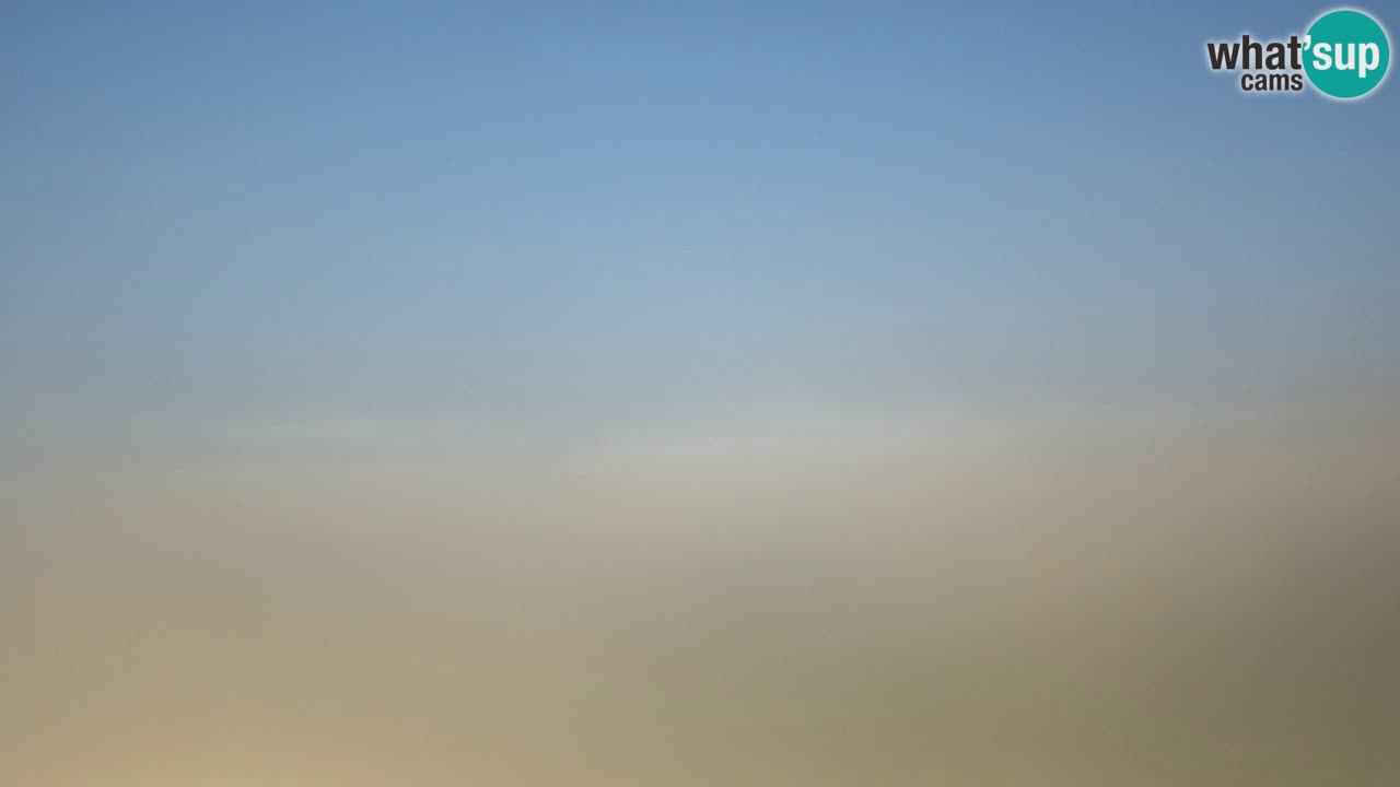Webcam Torre dei Corsari – Live Beach View from Punta Usai