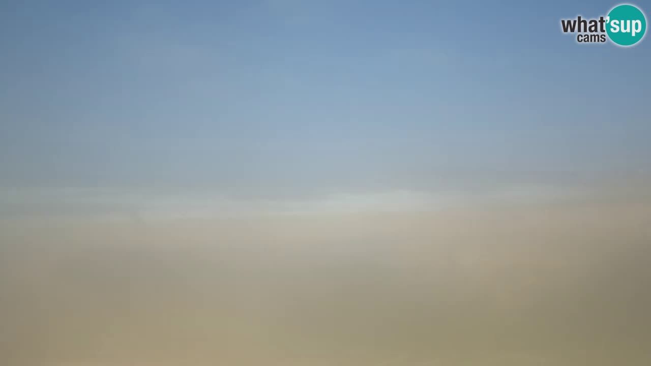 Webcam Torre dei Corsari – Vista live sulla spiaggia da Punta Usai