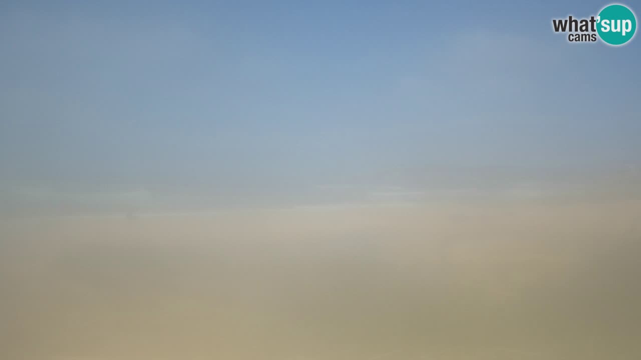 Web kamera Torre dei Corsari – Pogled uživo na plažu s Punta Usai