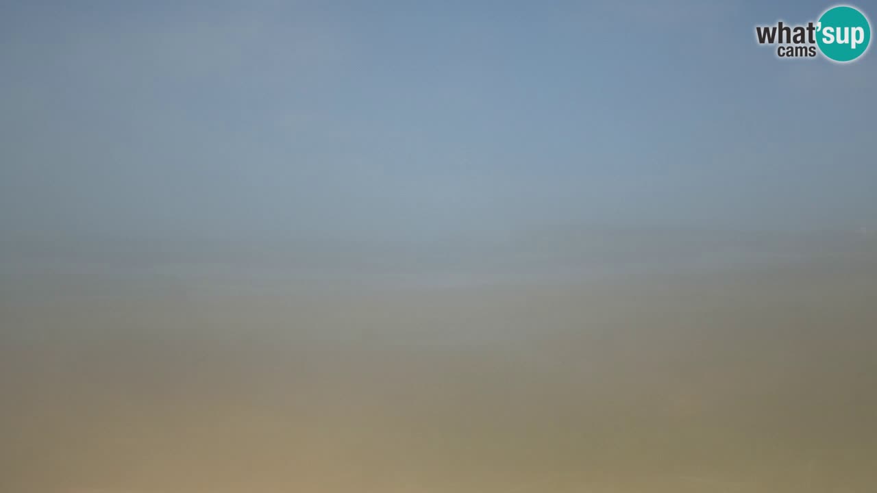 Spletna kamera Torre dei Corsari – Pogled v živo na plažo s Punta Usai