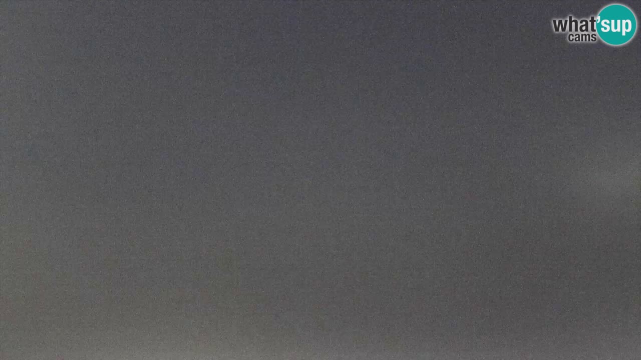 Spletna kamera Torre dei Corsari – Pogled v živo na plažo s Punta Usai