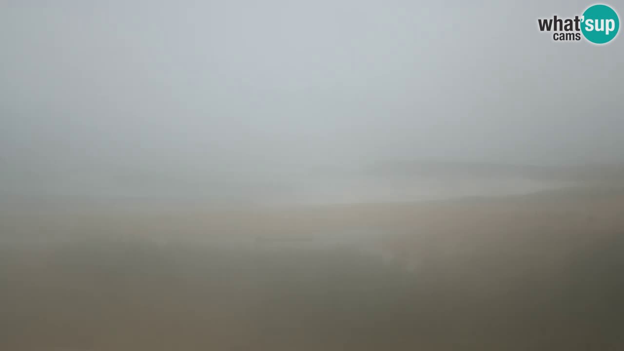 Spletna kamera Torre dei Corsari – Pogled v živo na plažo s Punta Usai