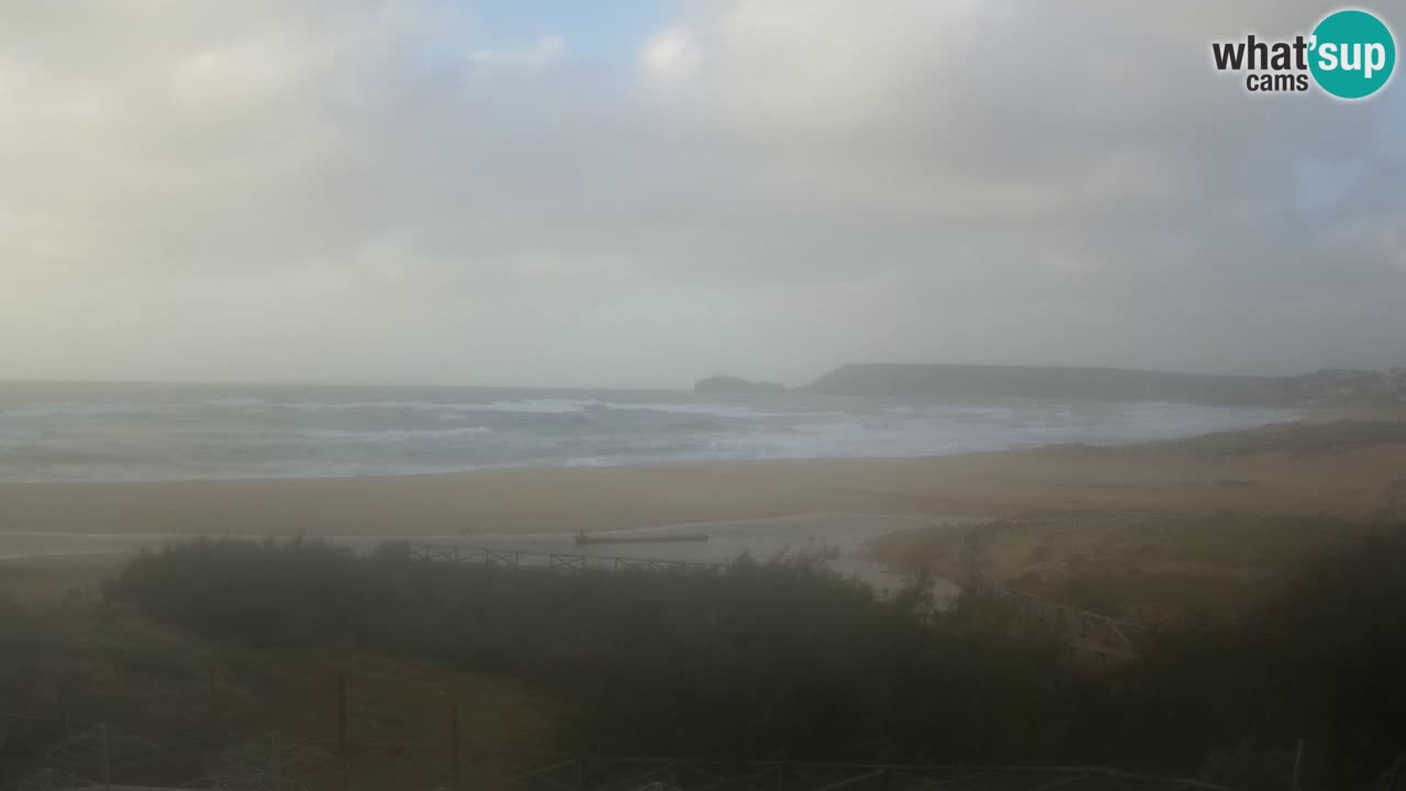 Spletna kamera Torre dei Corsari – Pogled v živo na plažo s Punta Usai