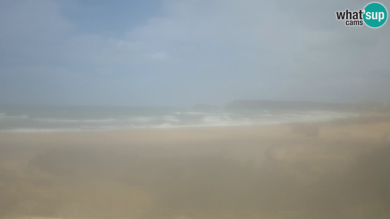 Spletna kamera Torre dei Corsari – Pogled v živo na plažo s Punta Usai