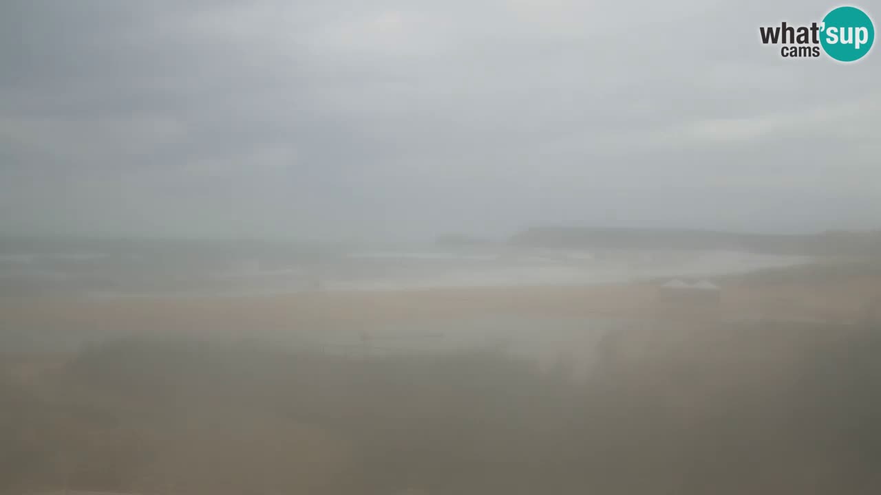 Webcam Torre dei Corsari – Vista live sulla spiaggia da Punta Usai