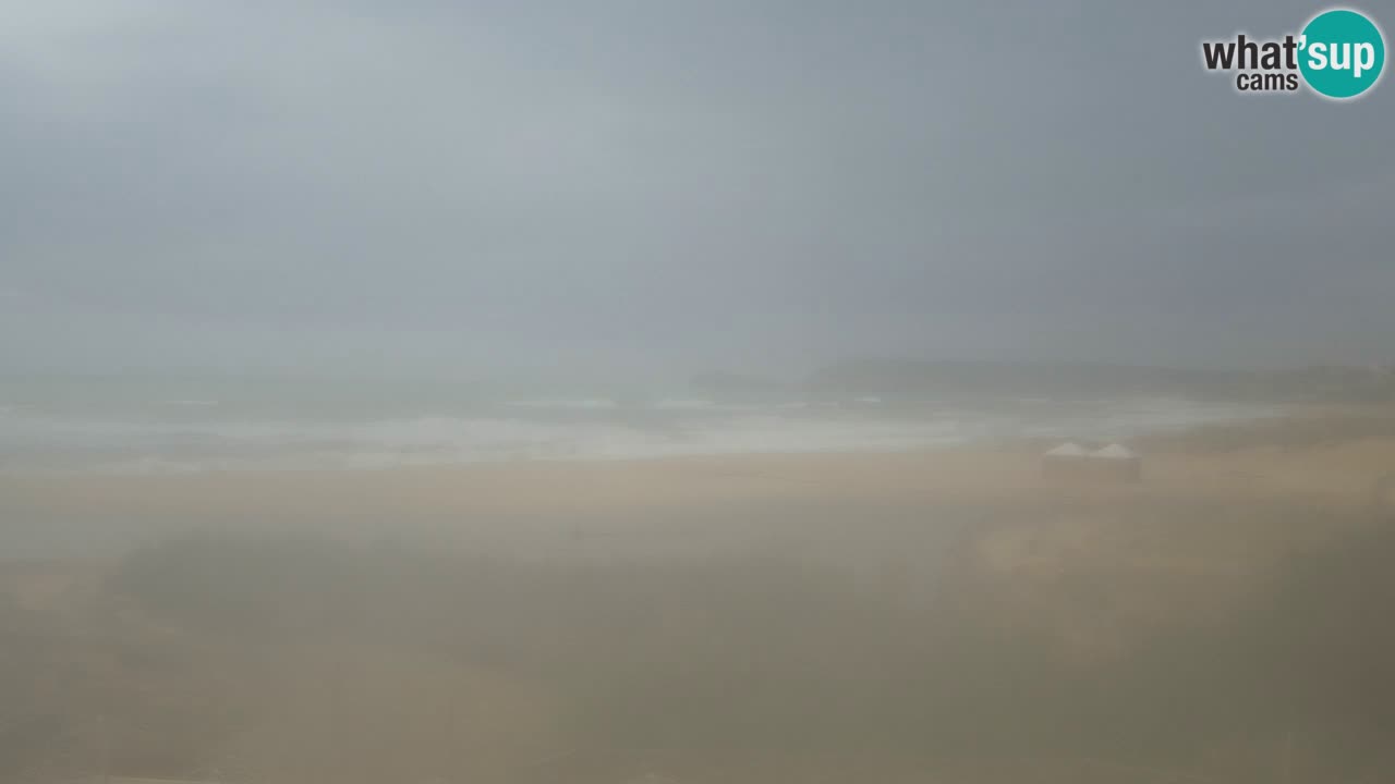 Web kamera Torre dei Corsari – Pogled uživo na plažu s Punta Usai