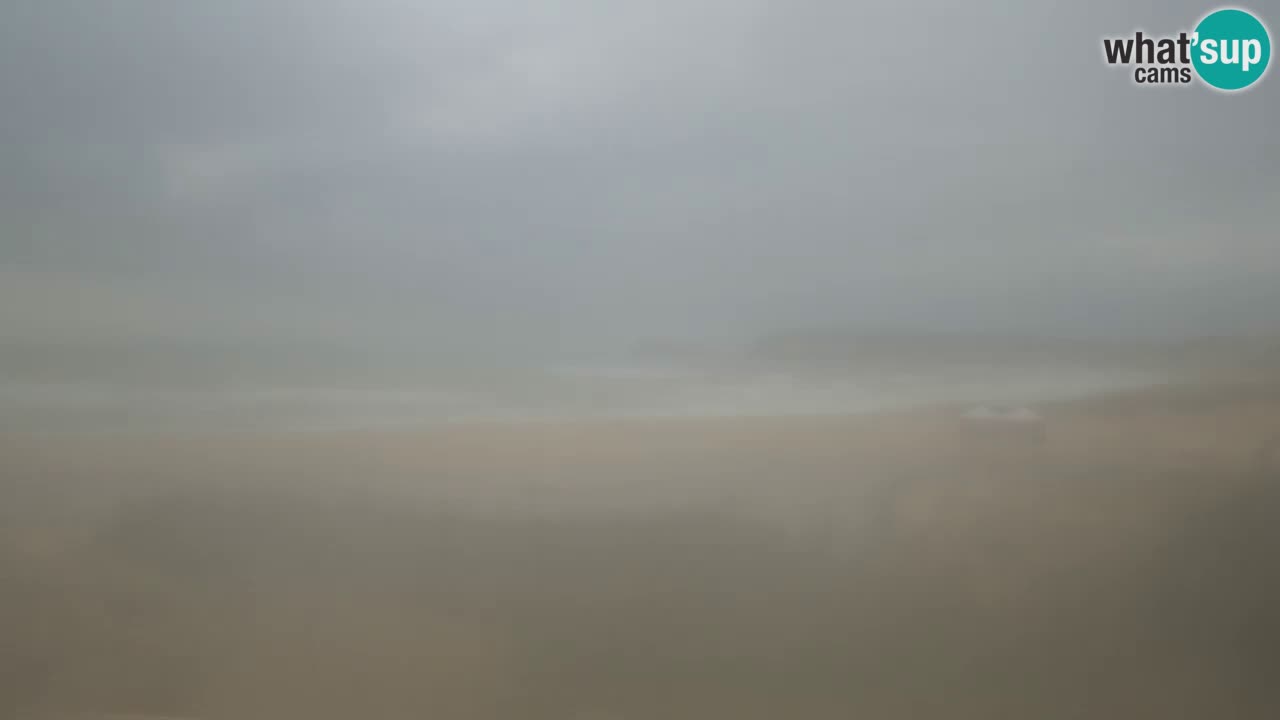 Spletna kamera Torre dei Corsari – Pogled v živo na plažo s Punta Usai