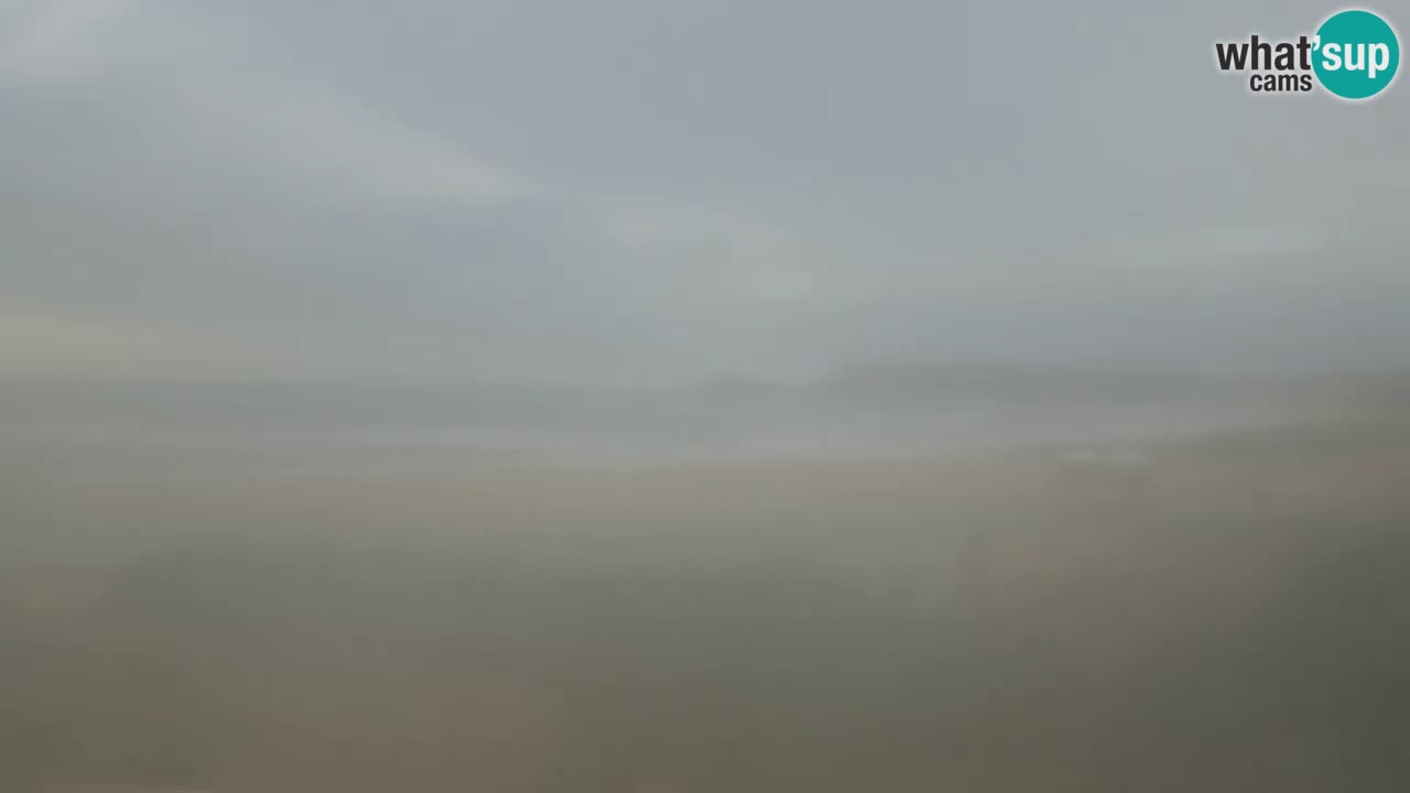 Spletna kamera Torre dei Corsari – Pogled v živo na plažo s Punta Usai