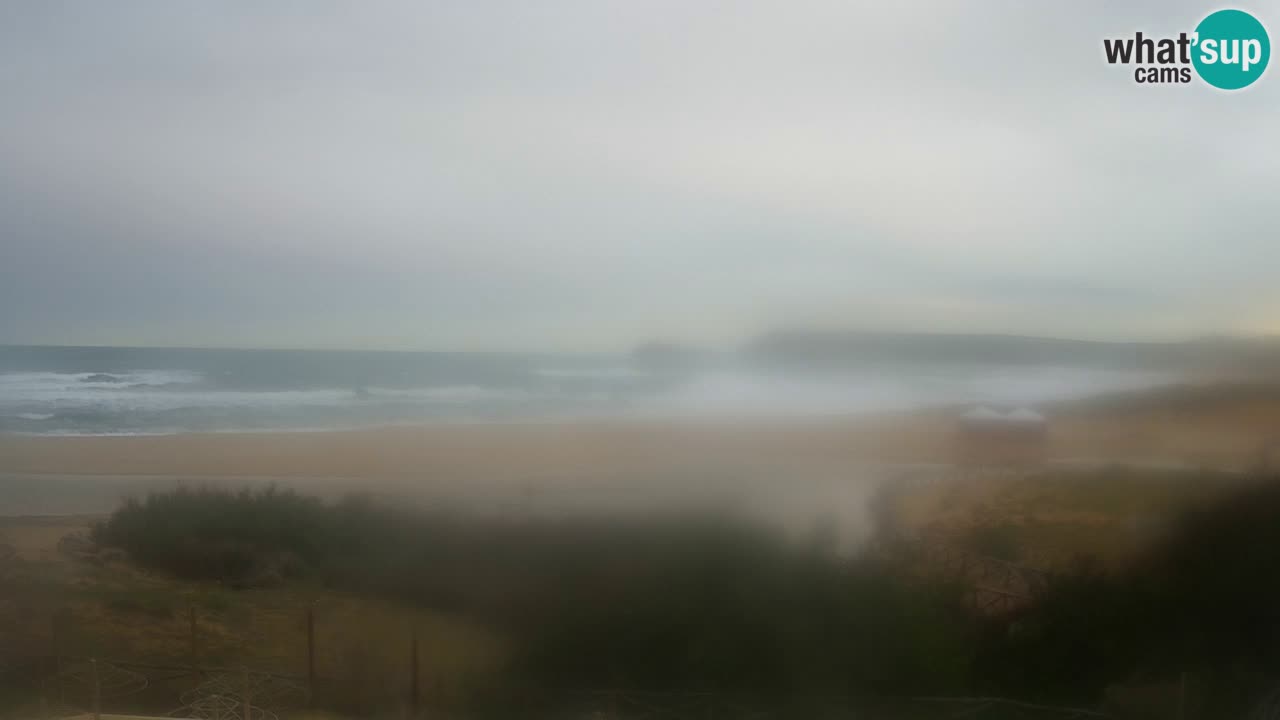 Spletna kamera Torre dei Corsari – Pogled v živo na plažo s Punta Usai