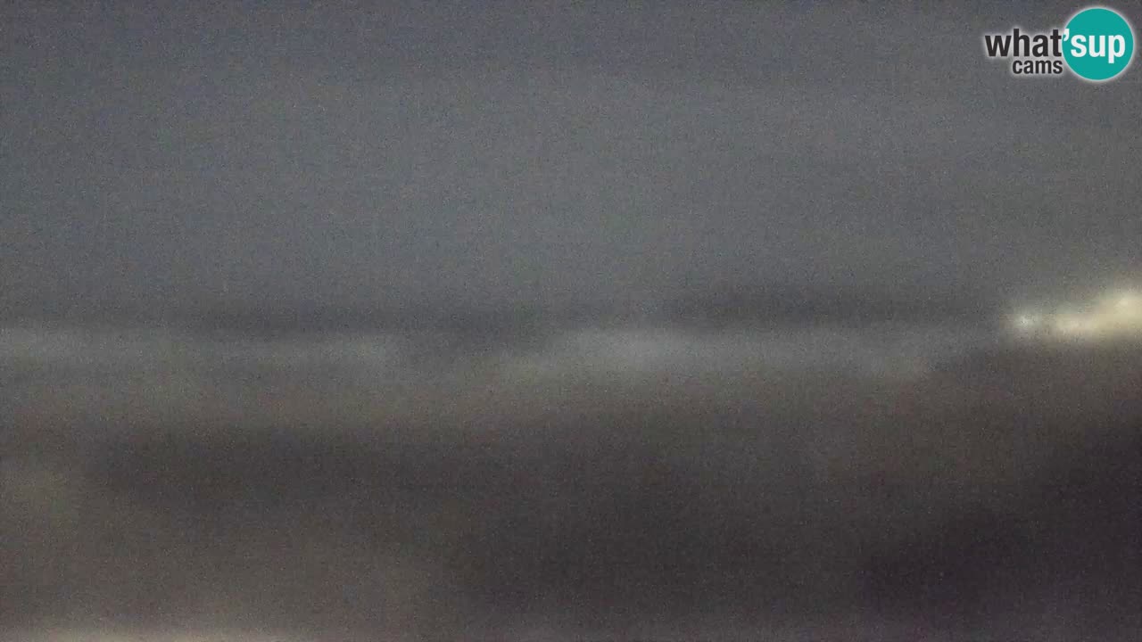 Web kamera Torre dei Corsari – Pogled uživo na plažu s Punta Usai