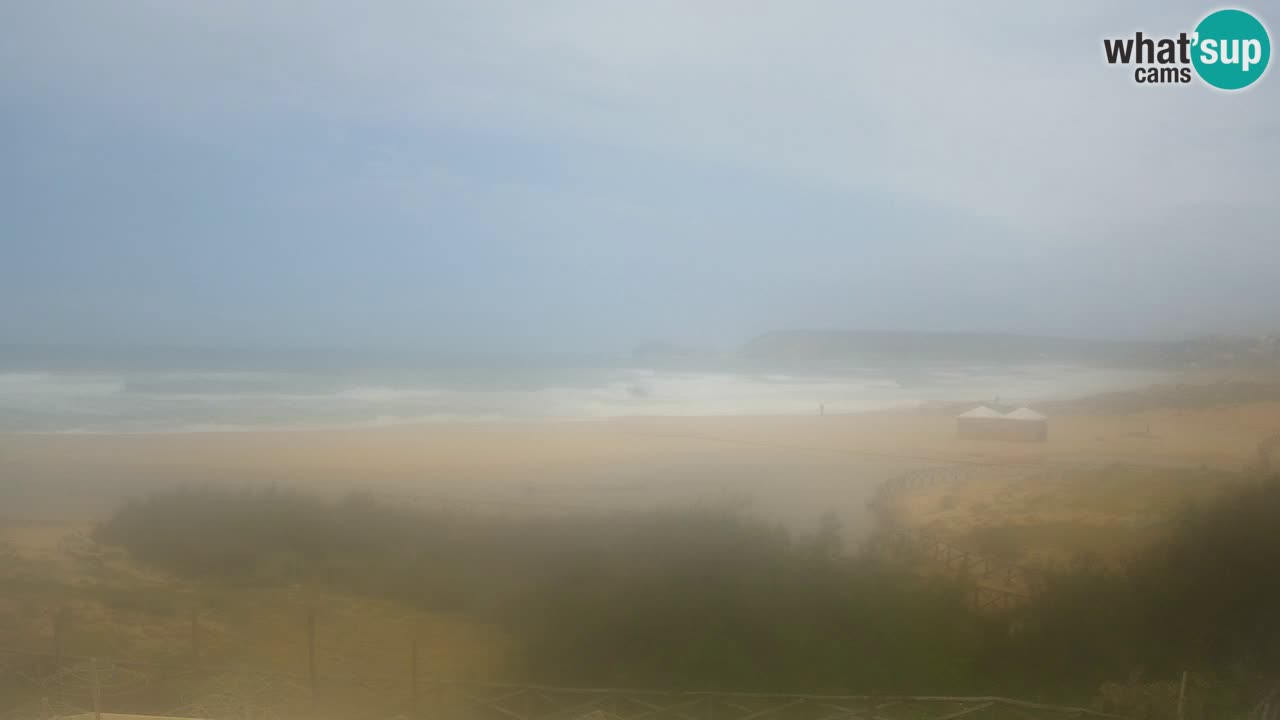 Spletna kamera Torre dei Corsari – Pogled v živo na plažo s Punta Usai
