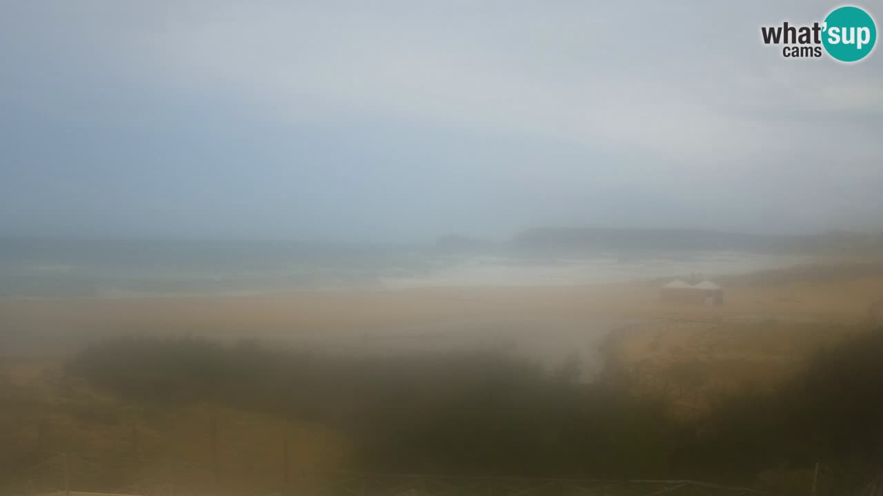 Spletna kamera Torre dei Corsari – Pogled v živo na plažo s Punta Usai