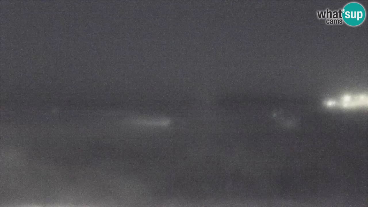 Web kamera Torre dei Corsari – Pogled uživo na plažu s Punta Usai