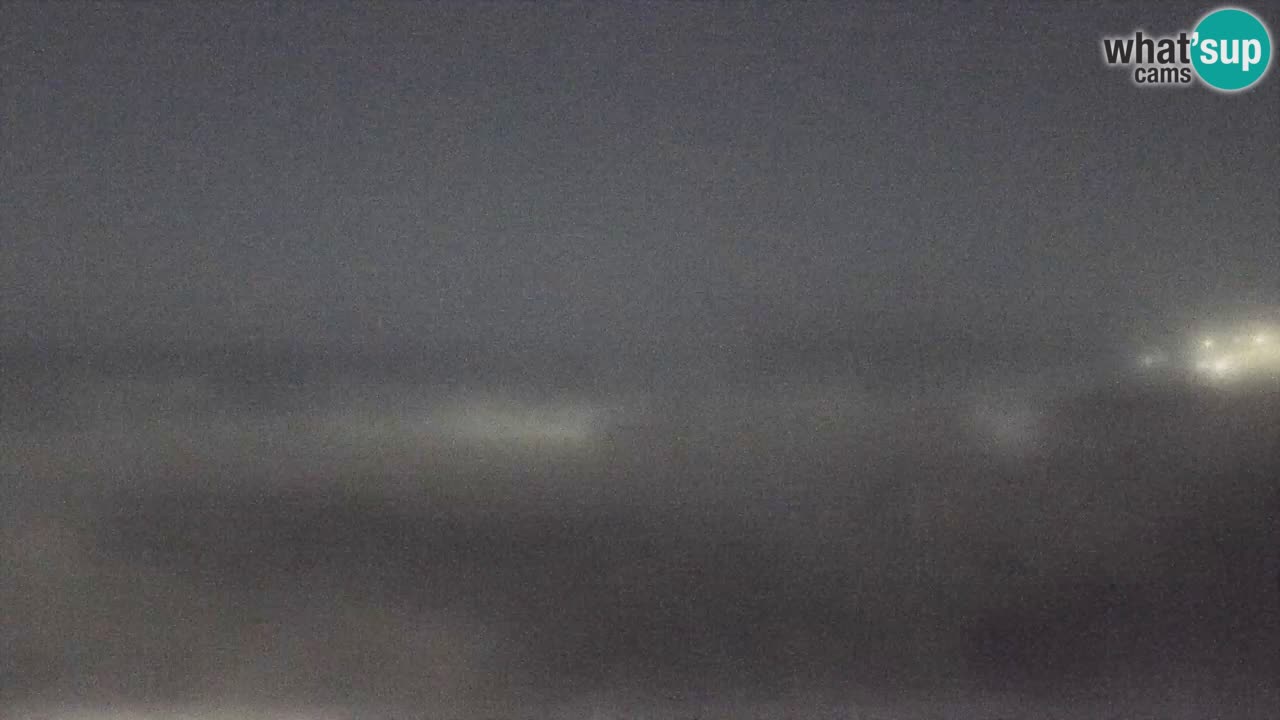 Webcam Torre dei Corsari – Vue en direct sur la plage depuis Punta Usai