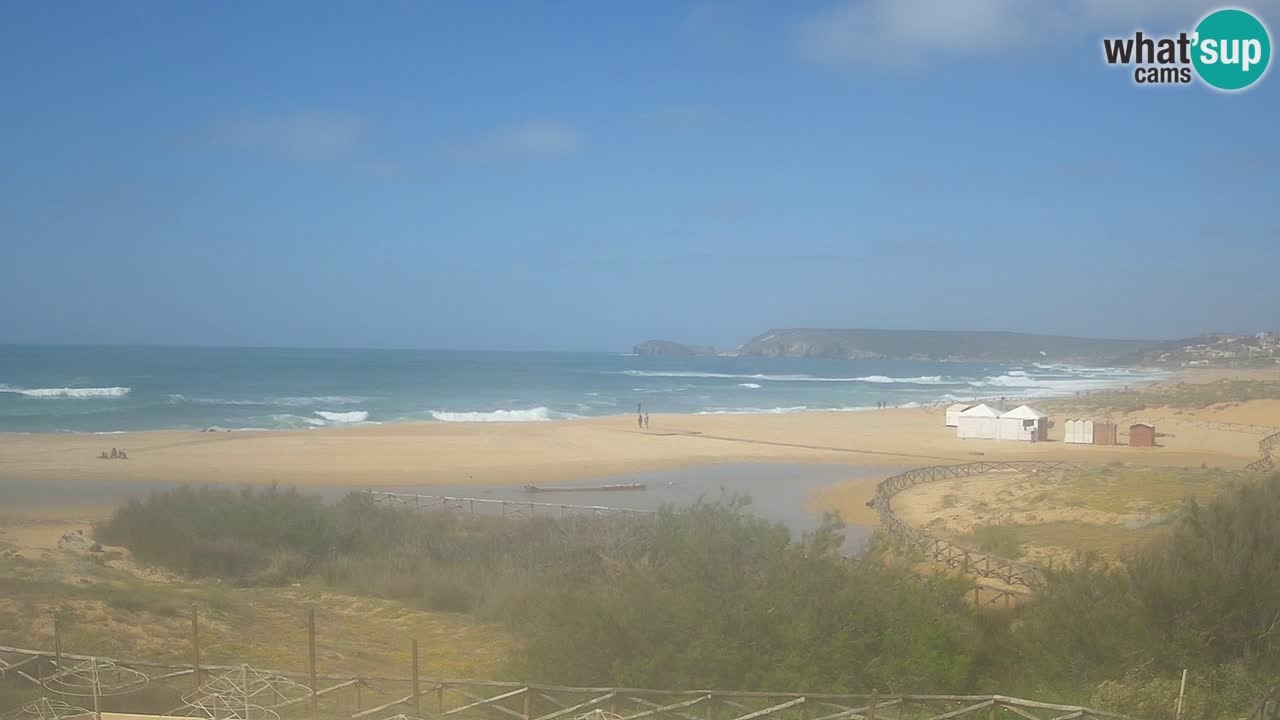 Spletna kamera Torre dei Corsari – Pogled v živo na plažo s Punta Usai