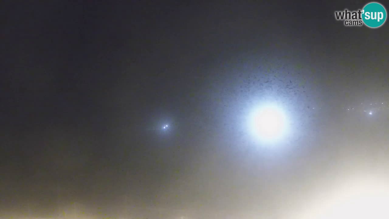 Web kamera Torre dei Corsari – Pogled uživo na plažu s Punta Usai