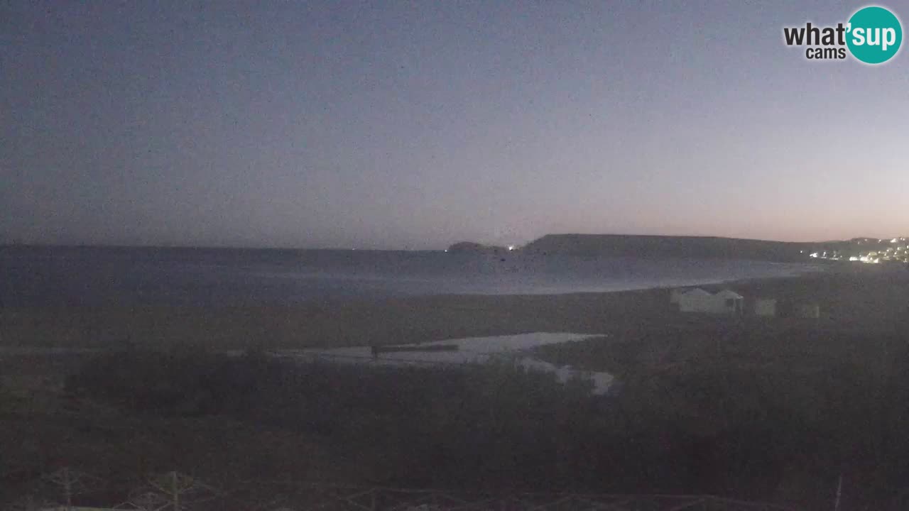 Web kamera Torre dei Corsari – Pogled uživo na plažu s Punta Usai