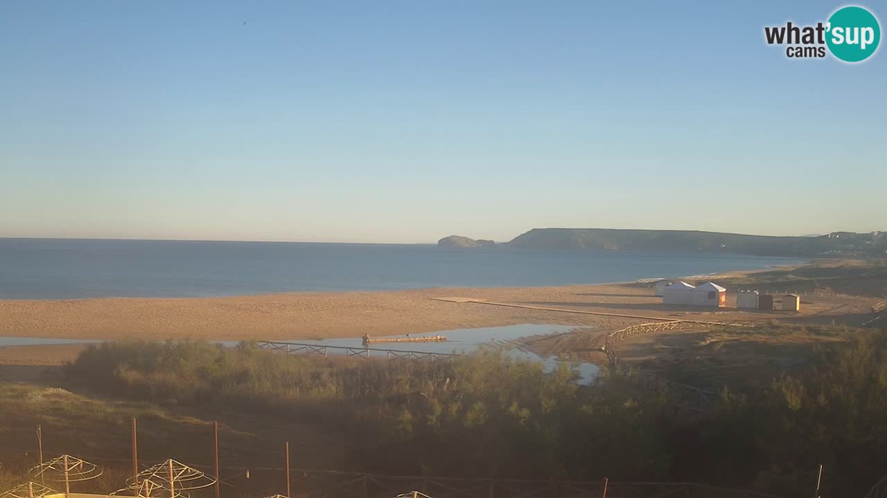 Web kamera Torre dei Corsari – Pogled uživo na plažu s Punta Usai