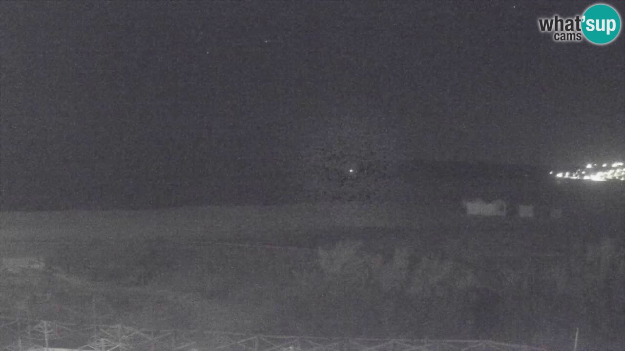 Web kamera Torre dei Corsari – Pogled uživo na plažu s Punta Usai