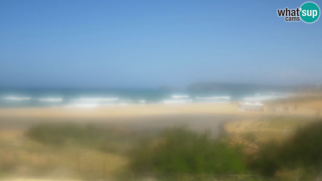 Web kamera Torre dei Corsari – Pogled uživo na plažu s Punta Usai