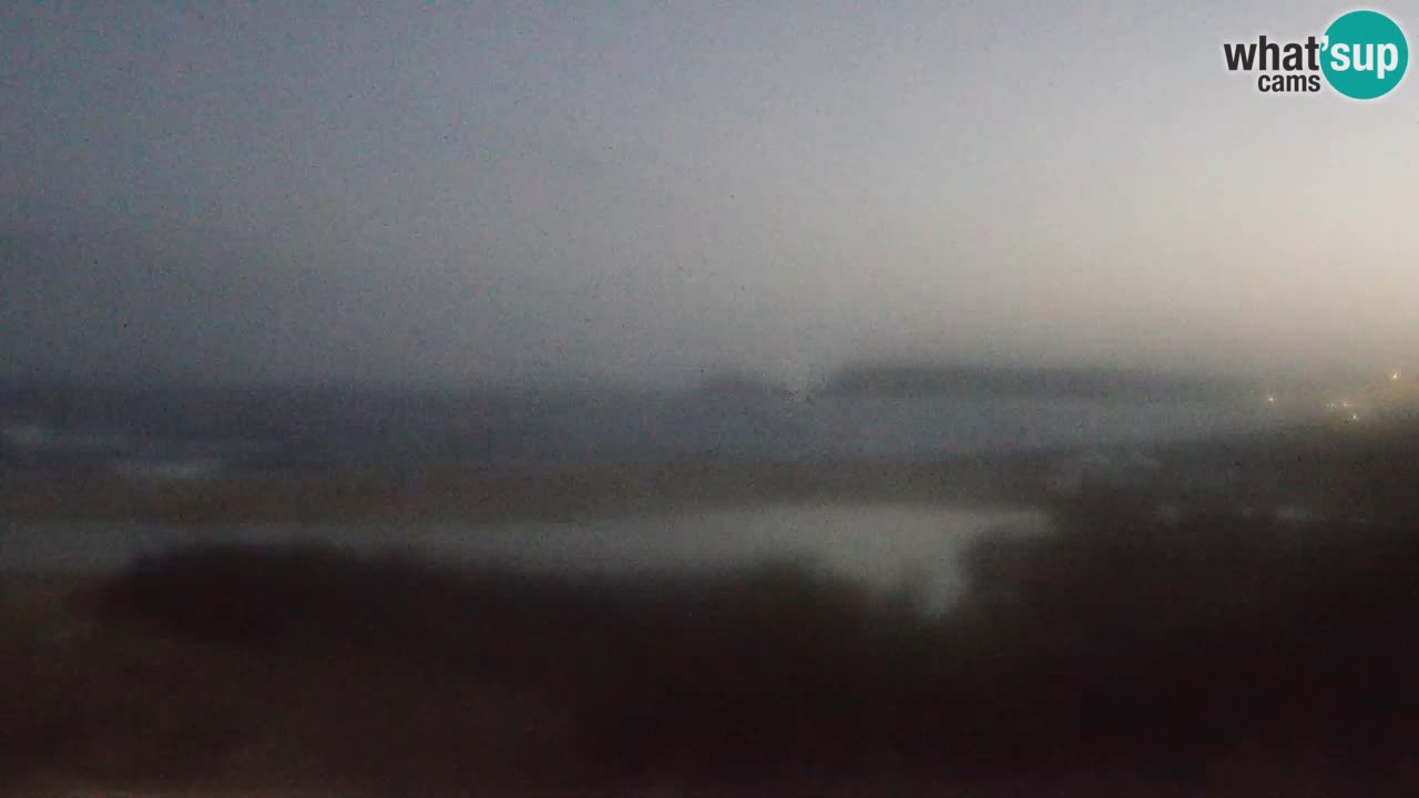 Spletna kamera Torre dei Corsari – Pogled v živo na plažo s Punta Usai