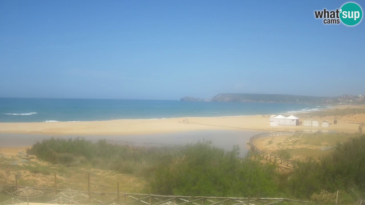 Web kamera Torre dei Corsari – Pogled uživo na plažu s Punta Usai