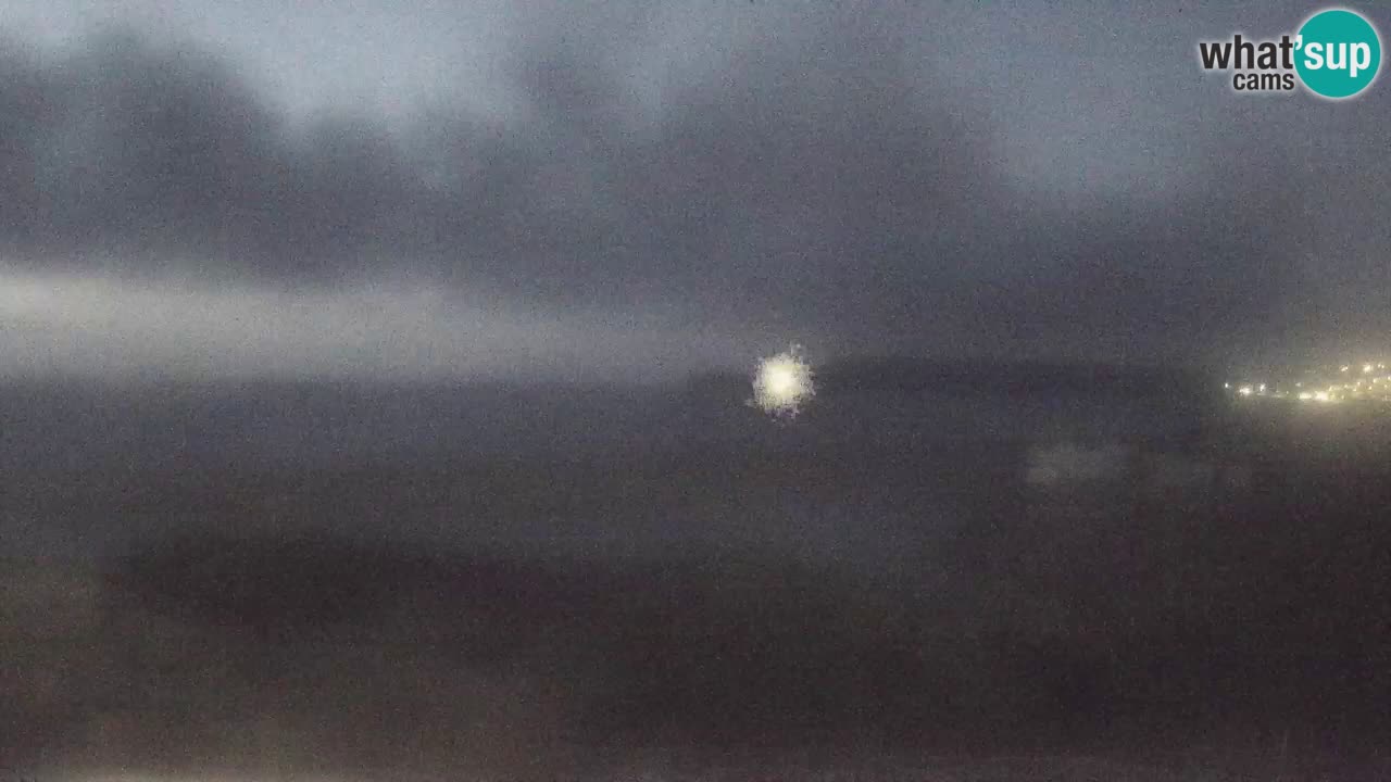 Webcam Torre dei Corsari – Vista live sulla spiaggia da Punta Usai